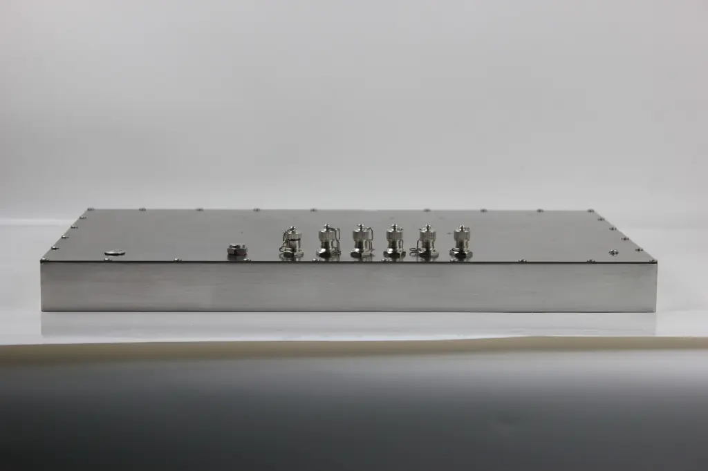 CP-I215R-FIP69K 1 (2).webp